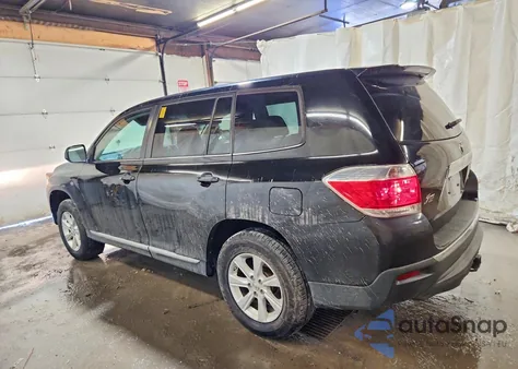 2012 Toyota Highlander Base z USA, uszkodzony, nr VIN 5TDBK3EH5CS114824